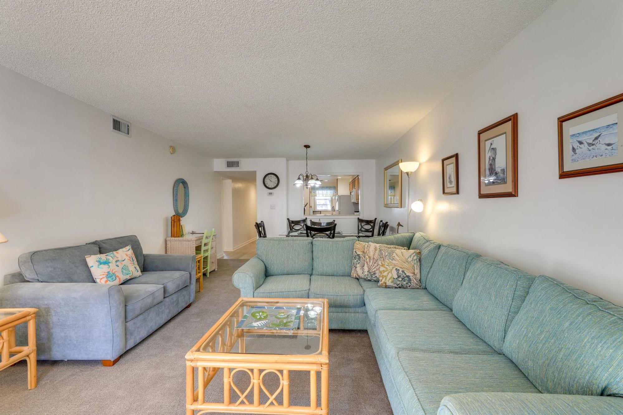 Central Cocoa Beach Condo With View, Steps To Beach! Exterior foto